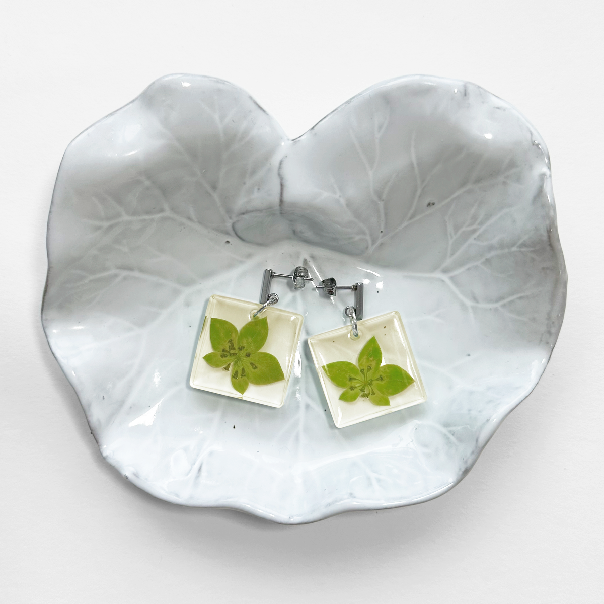 Aretes Thisbe